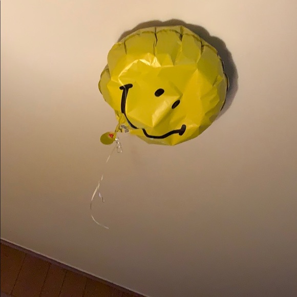 Meet your Posher, Nichole - Picture 1 of 1